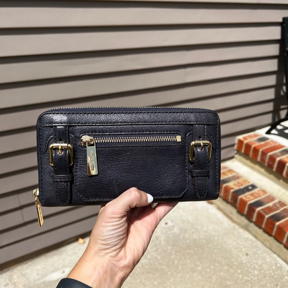 Blue Michael KORS wallet